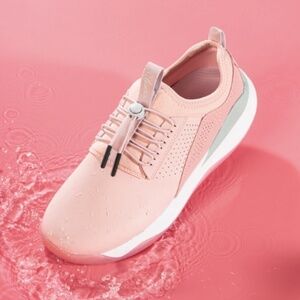 Clove Pink Up Clove Classic Sneakers